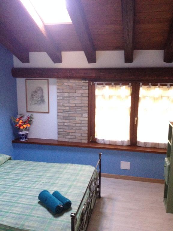 Isola Di Wight Bed & Breakfast Сан Микеле ал Таляменто Екстериор снимка